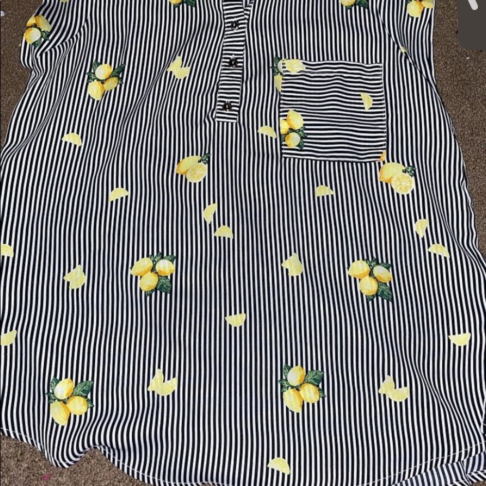 Cute lemon tank top